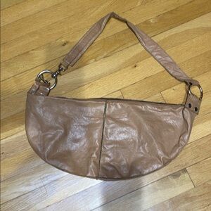 ALLISON BURNS Handbag Womens Tan Soft Leather Faithful Crossbody Sling Bag
